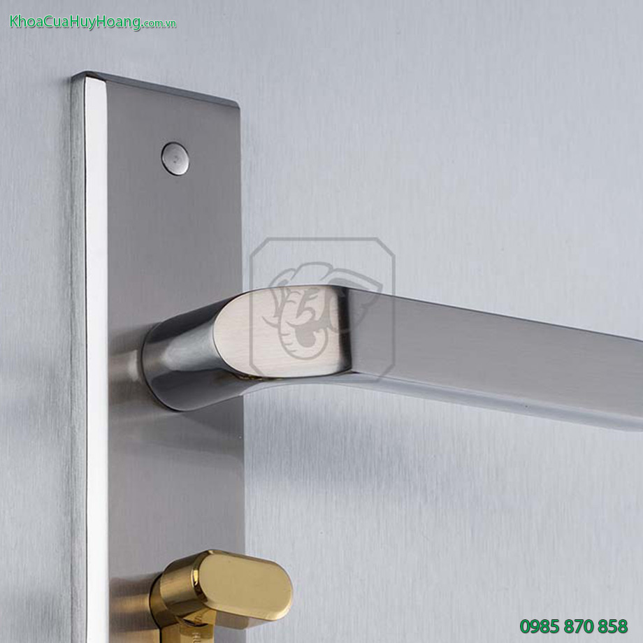 Khóa cửa thông phòng hợp kim TNEX5833